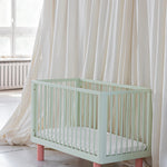 KARL & FRIC Ledikant Nox - Pistache met roze poten - 60x120cm image 7