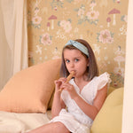 Majvillan Behang - Old Garden - Mellow Yellow image 4