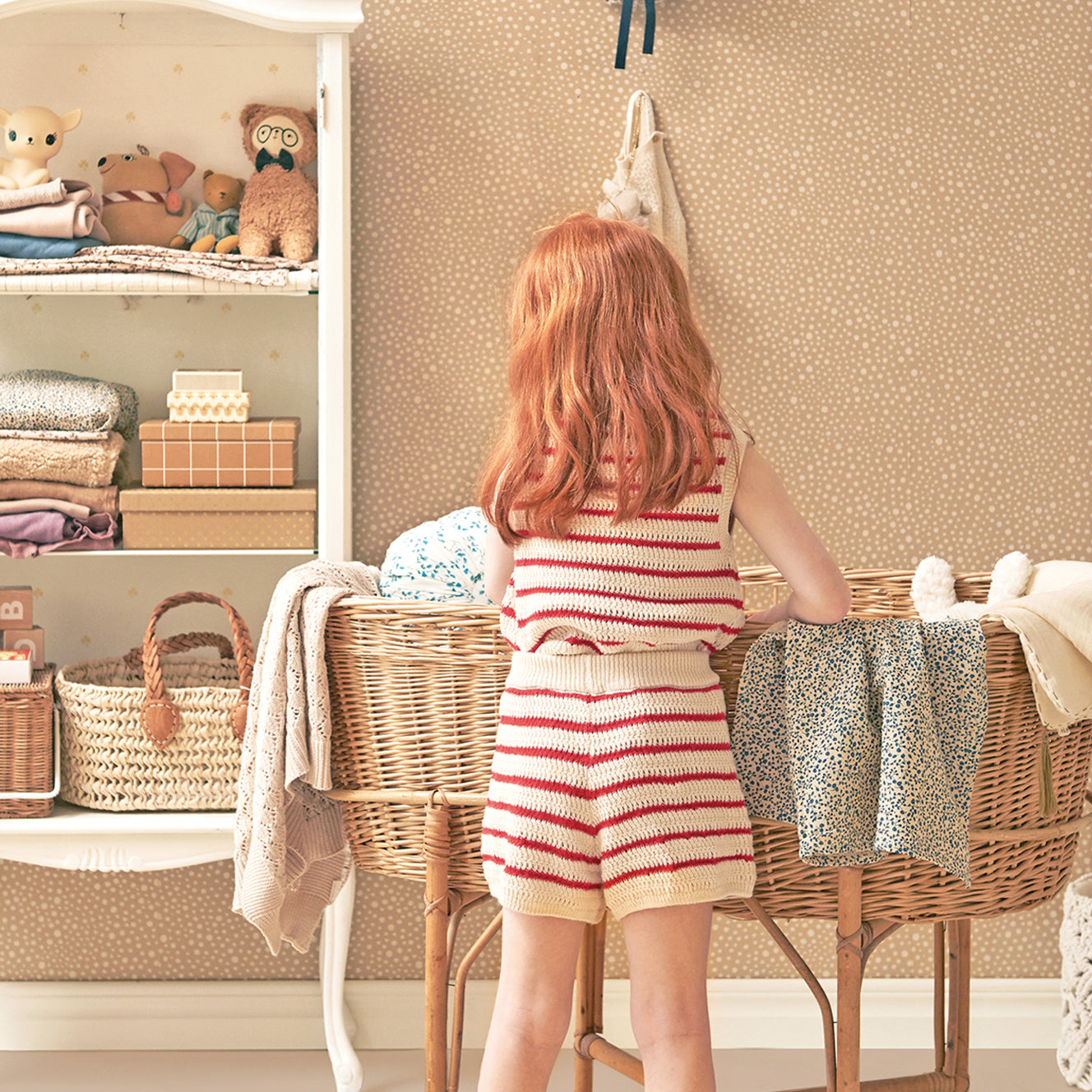 Majvillan Behang - Dots - Teddy Brown image 0