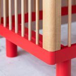 KARL & FRIC Ledikant Nox - Naturel met rode poten image 5