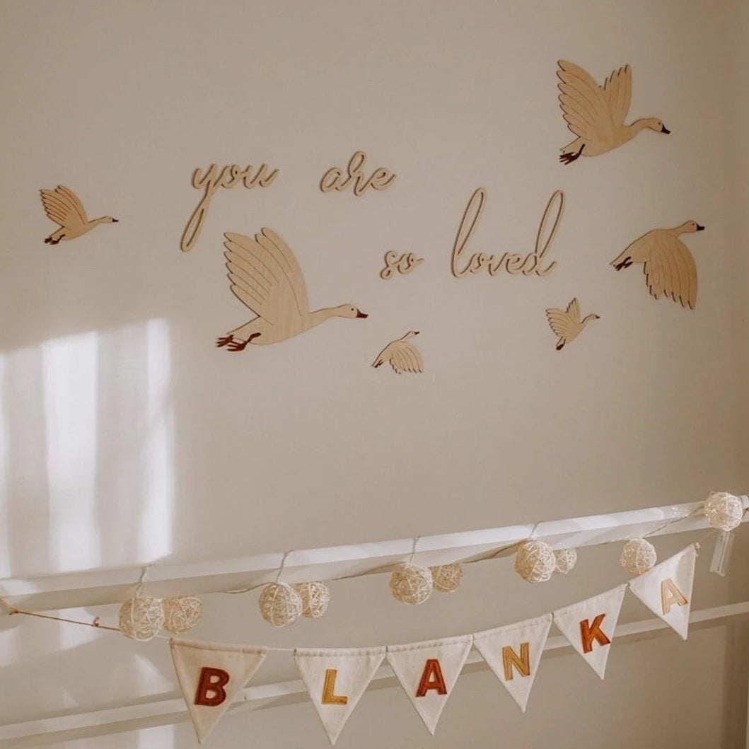 Houten Ganzen Muurdecoratie "You Are So Loved" image 0