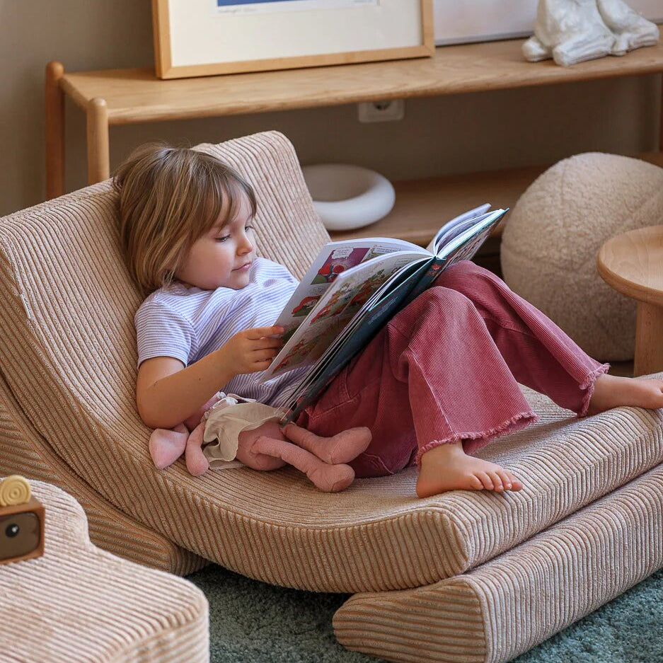 Wigiwama Kinderstoel - Brown Sugar Moon Chair image 1