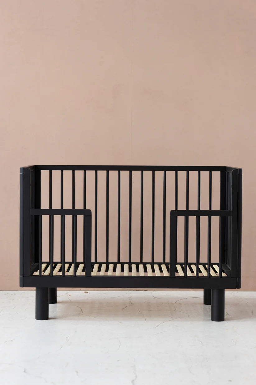 KARL & FRIC Ledikant Nox - Zwart satijn - 60x120cm image 6