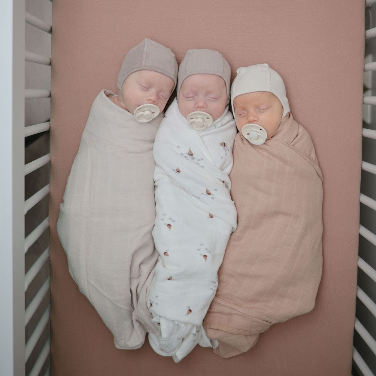 Mushie Swaddle - Natural - 120x120cm image 2