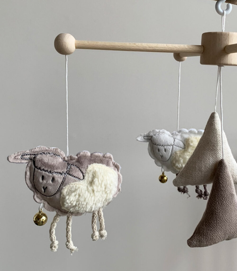 Muziekmobiel Schaapjes image 4