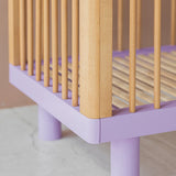 KARL & FRIC Ledikant Nox - Naturel met lila poten image 5