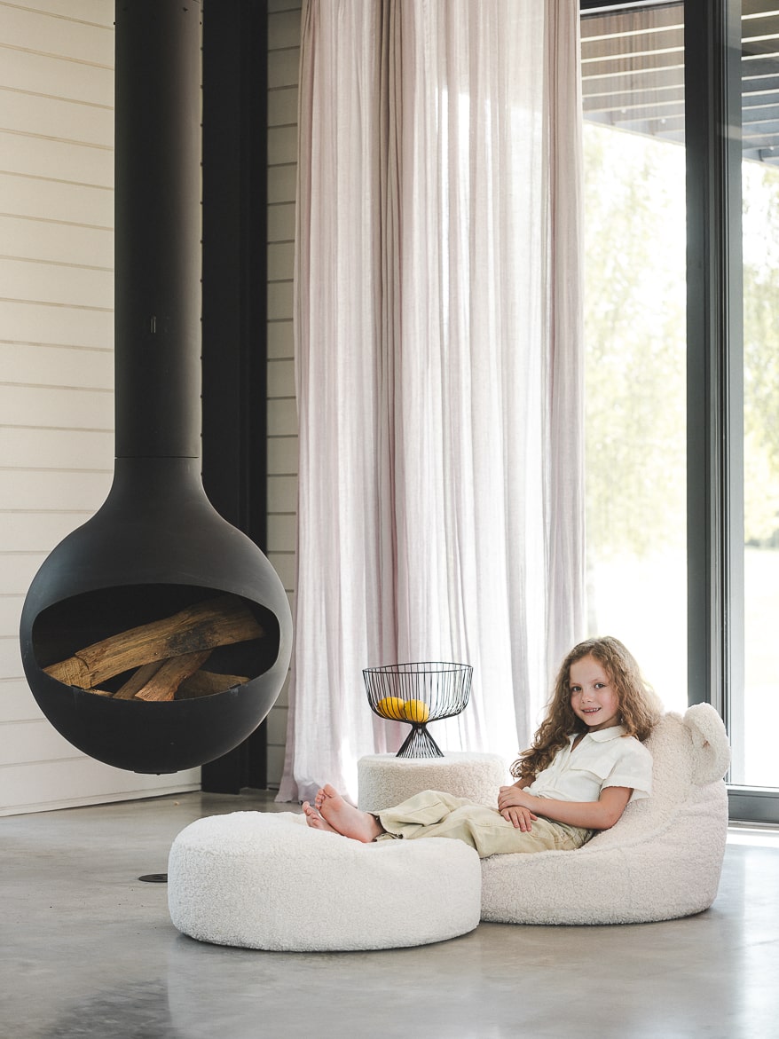 Wigiwama Kinderpoef - Cream White Ottoman image 2