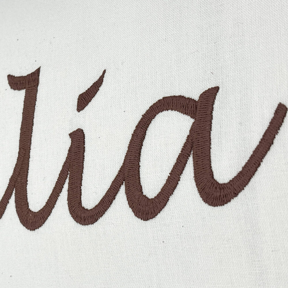 Kussen met Naam - met Ruche - Naturel Linnen image 1