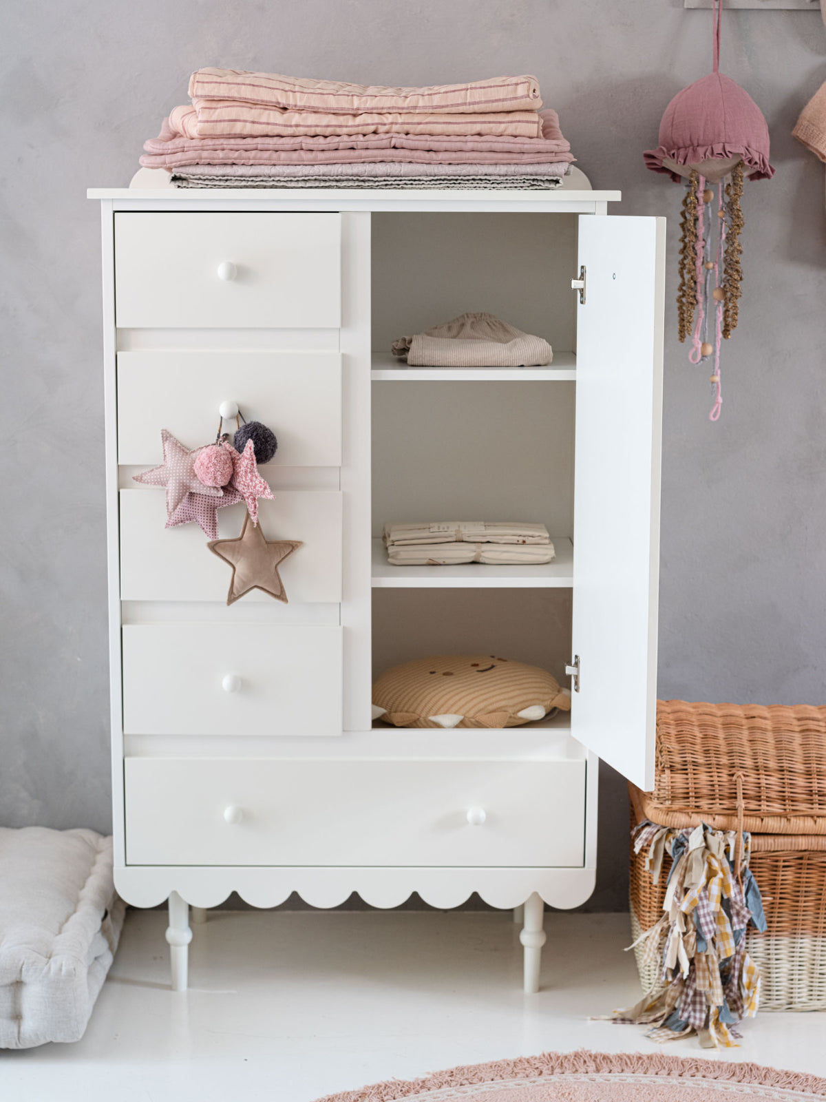 Wood Luck Hoge Ladekast Babushka - Wit image 4