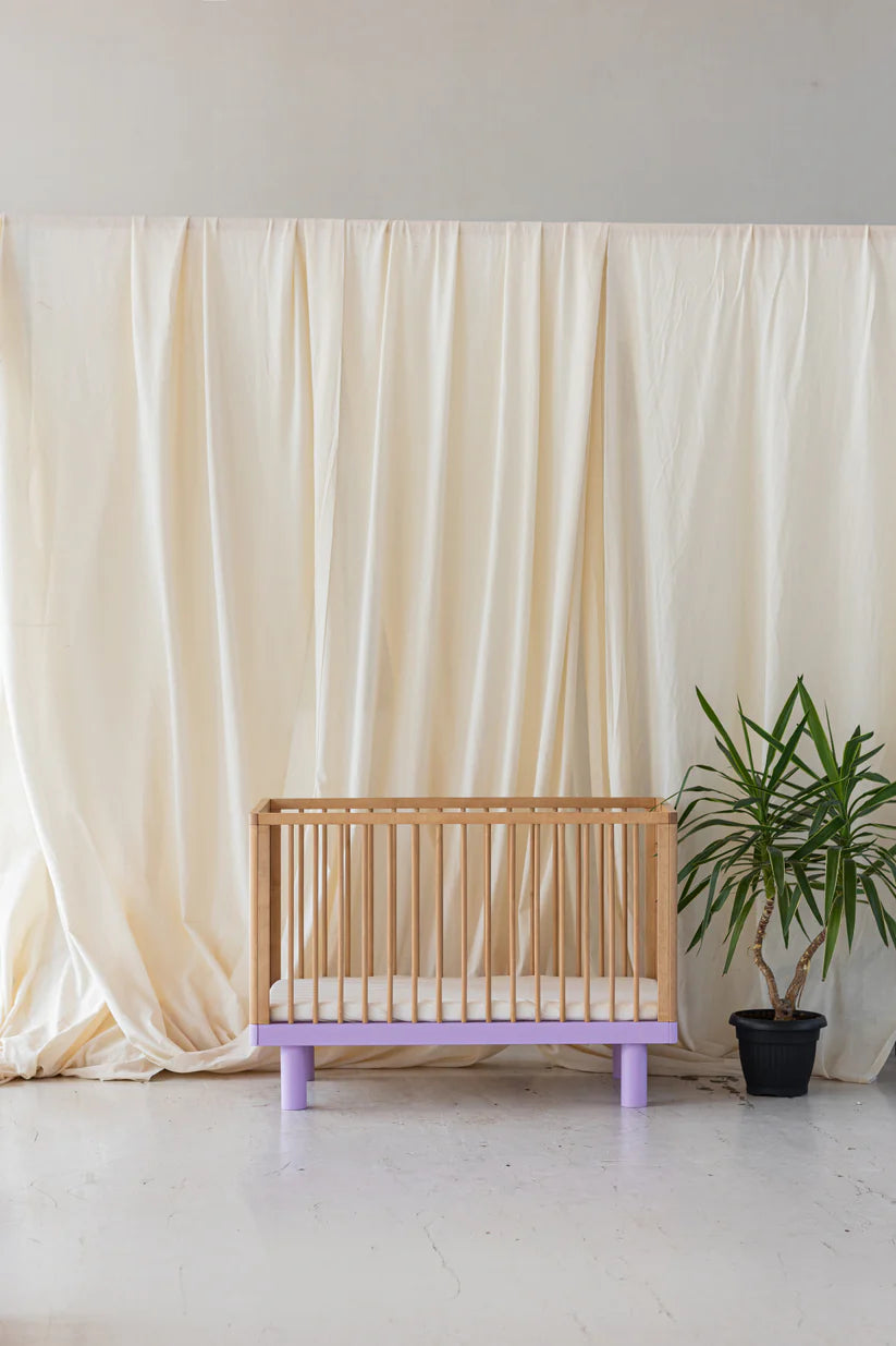 KARL & FRIC Ledikant Nox - Naturel met lila poten image 7