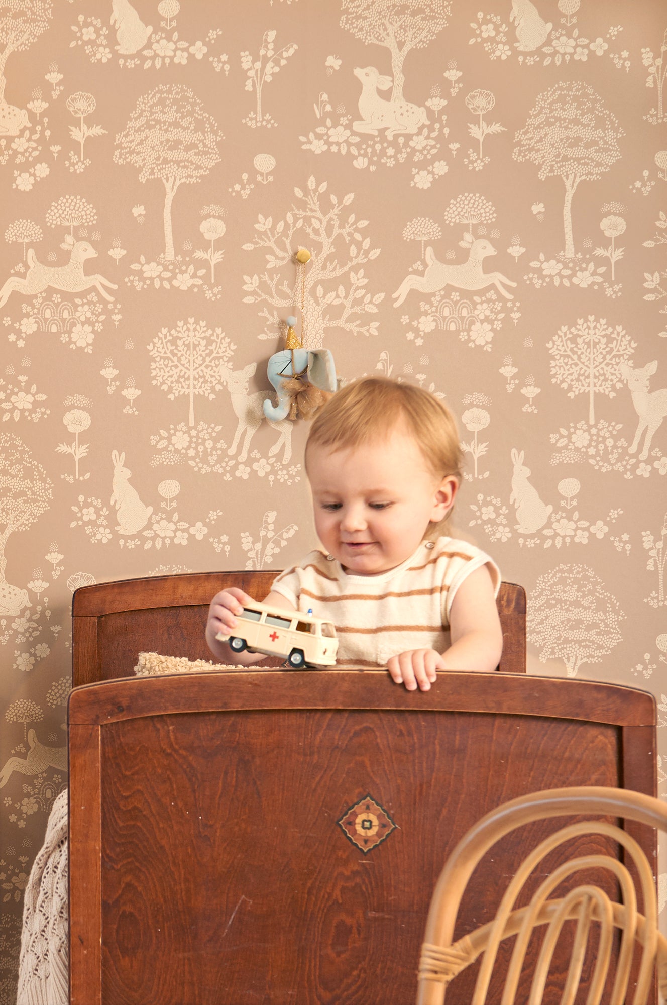 Majvillan Behang - Summer Fields - Soft Brown image 5