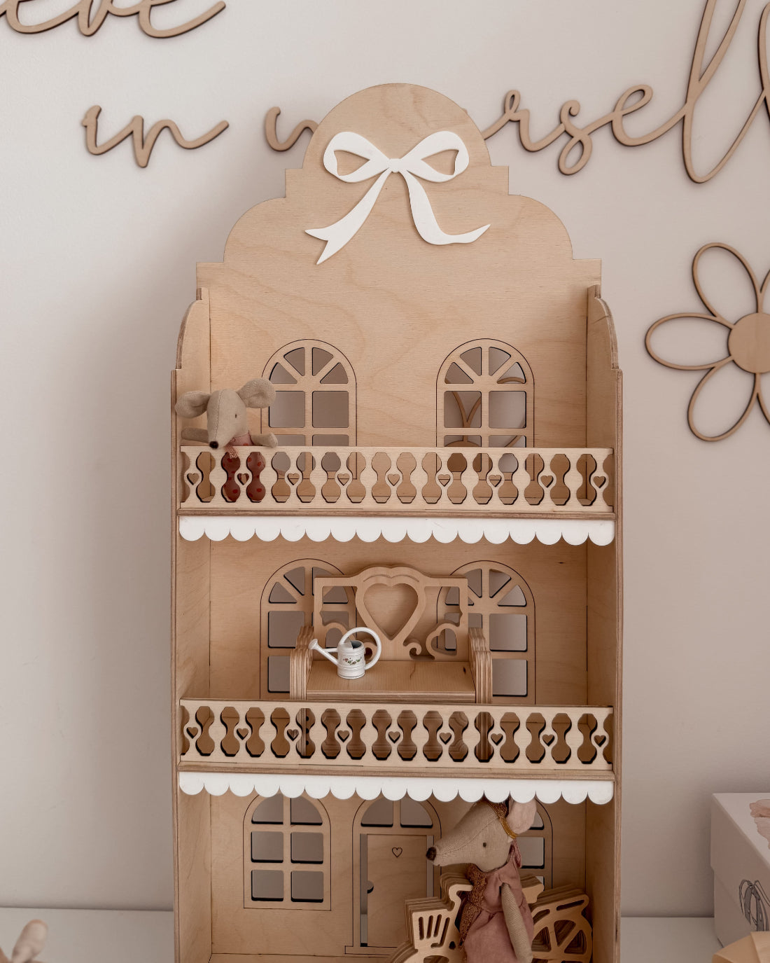 Houten Poppenhuis - Strikje image 3