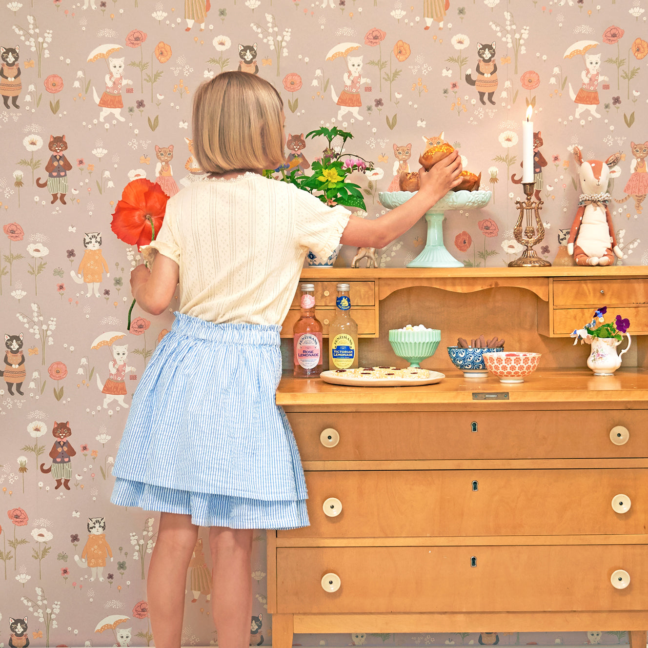 Majvillan Behang - Catwalk - Lovely Lilac image 0