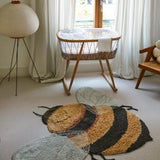 Lorena Canals Wasbaar Vloerkleed - Planet Bee - Bij image 2