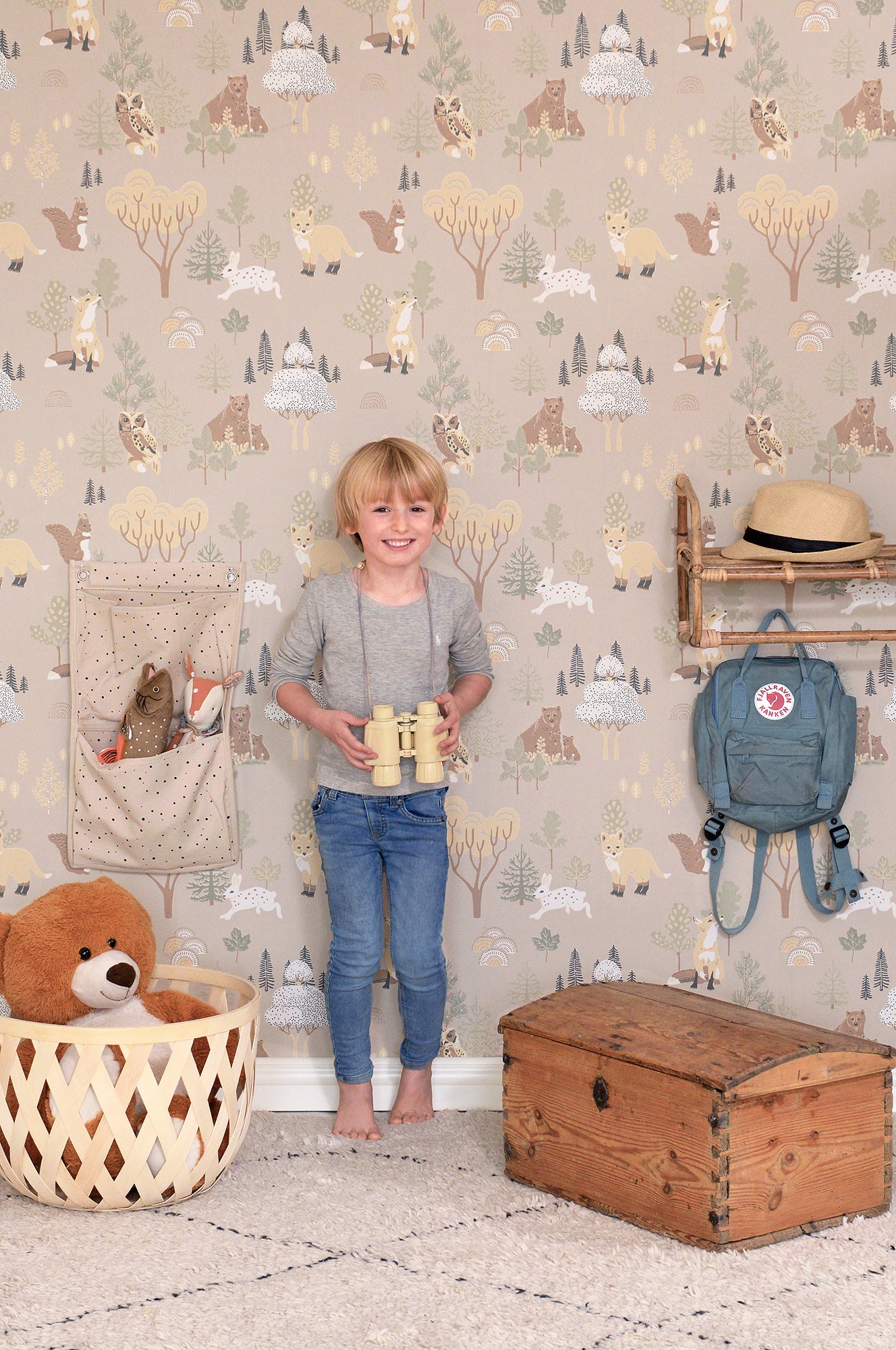 Majvillan Behang - Deep Forest - Soft Beige image 2