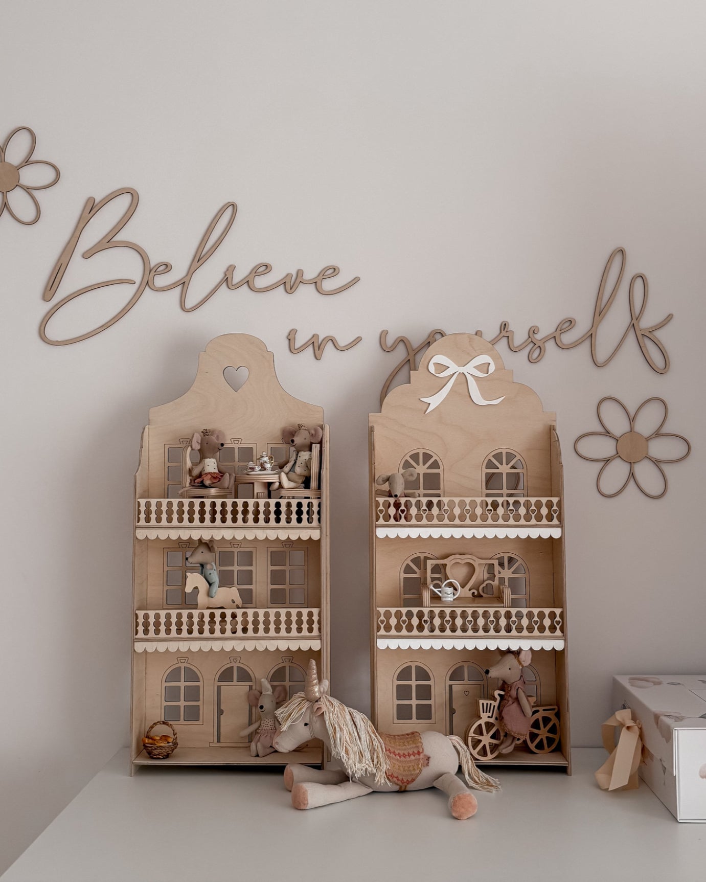 Houten Poppenhuis - Hartje image 2