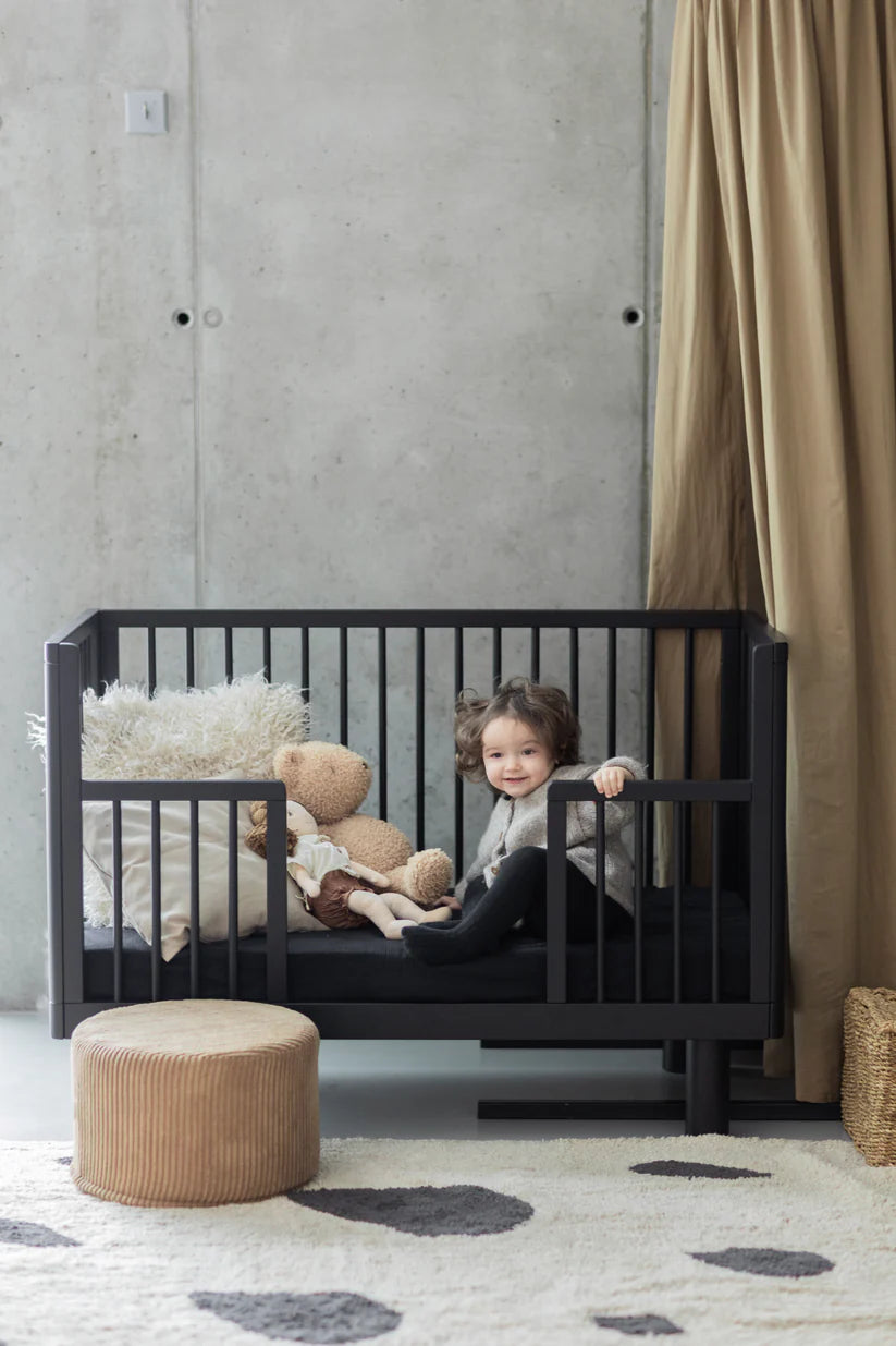 KARL & FRIC Ledikant Nox - Zwart satijn - 60x120cm image 5