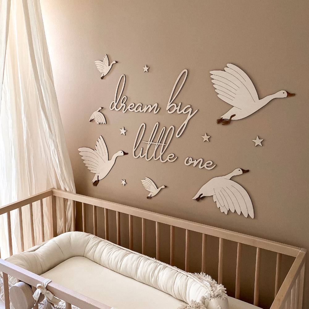 Houten Ganzen Muurdecoratie "Dream Big Little One" image 0