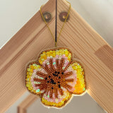 Hanger - Bloem - Met Kralen en Pailletten - Geel