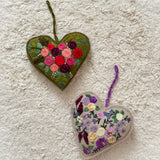 Vilten Hanger - Hart - Bloemenborduur