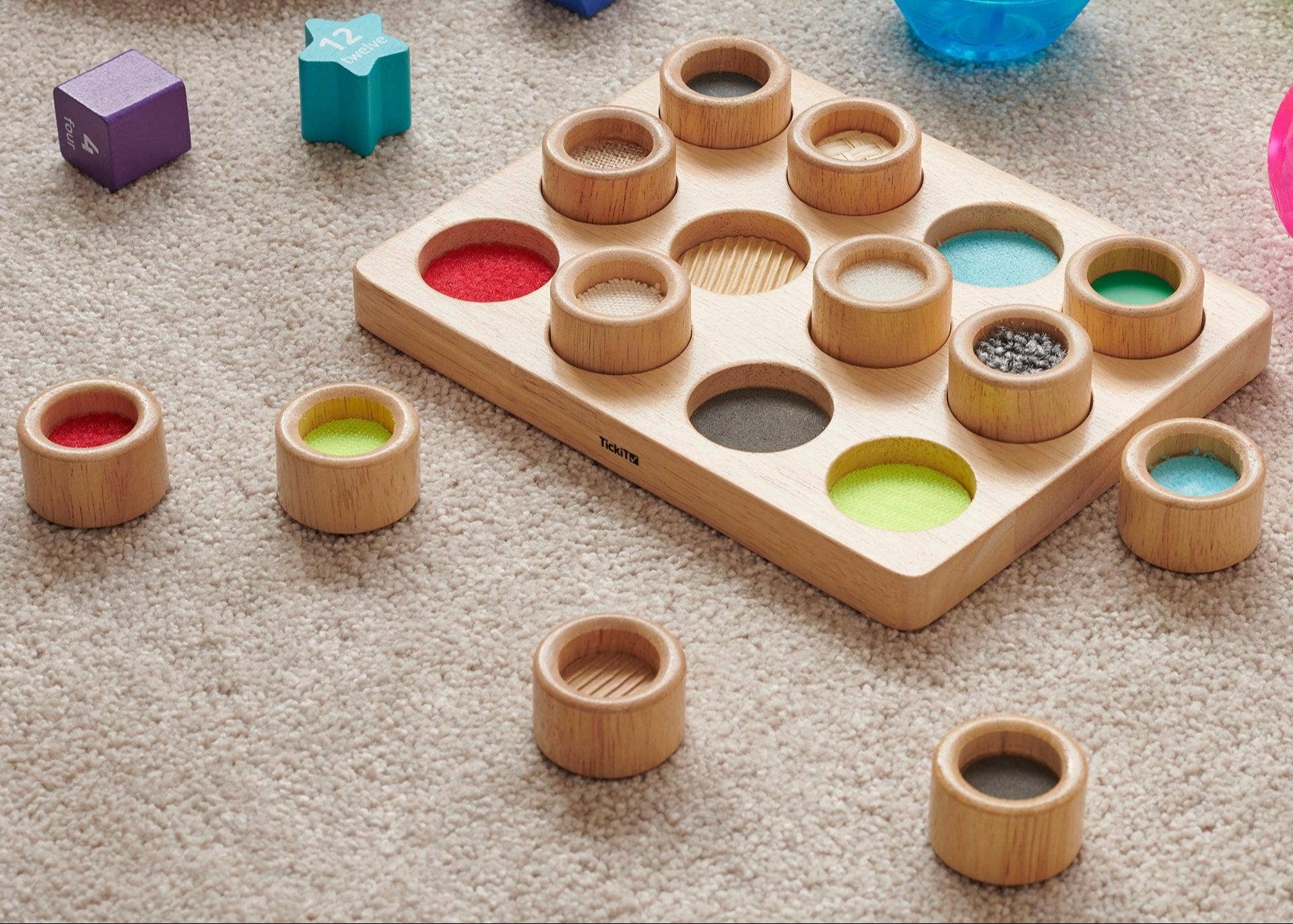 Sensorisch houten speelgoed