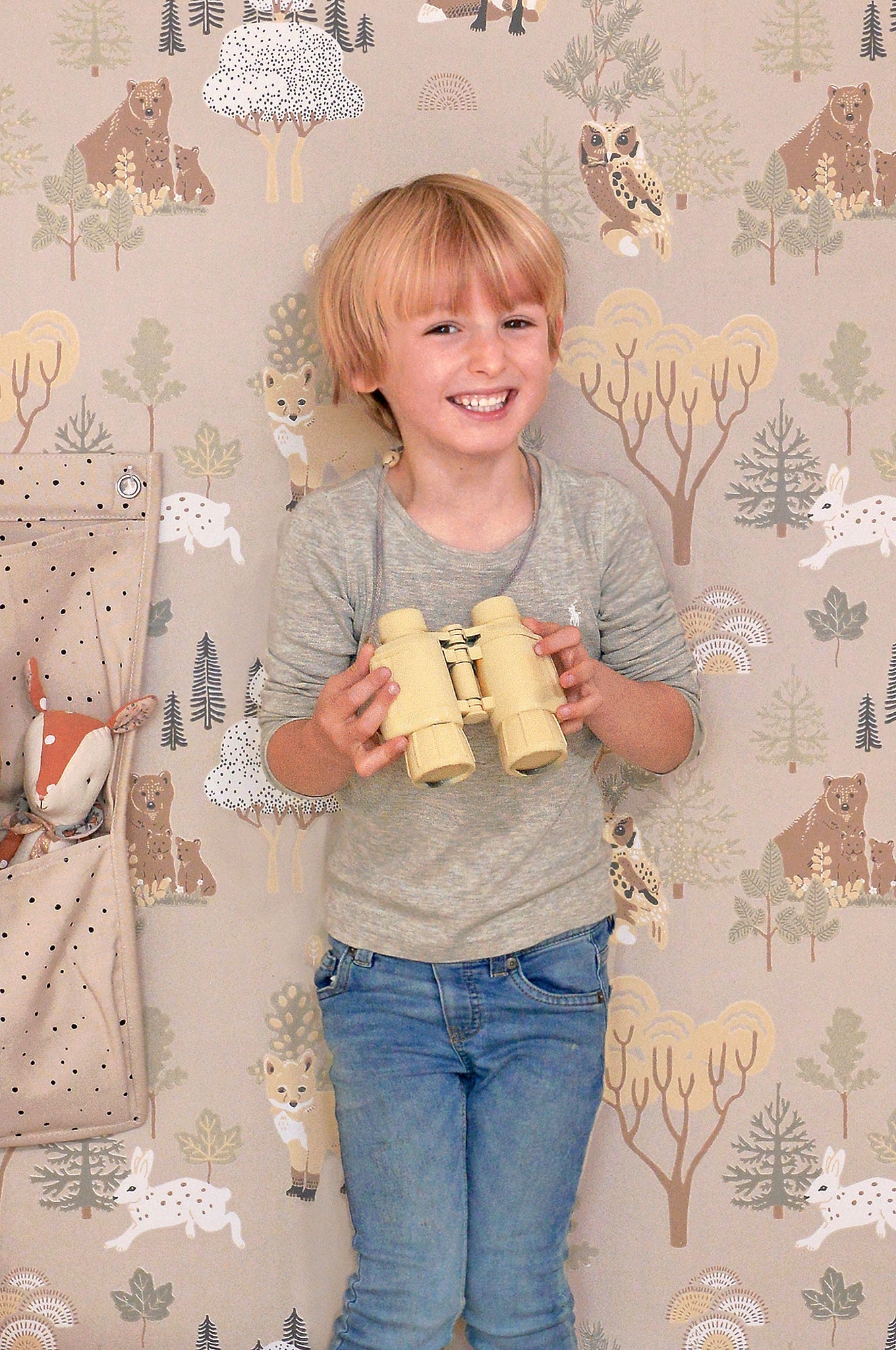 Majvillan Behang - Deep Forest - Soft Beige image 0