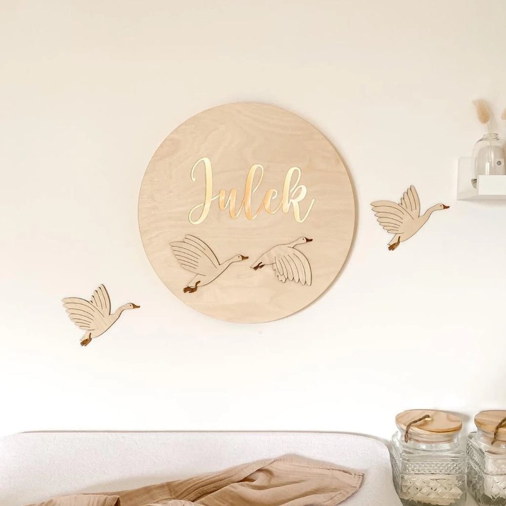 Houten Wandlamp met Ganzen en Naam image 0