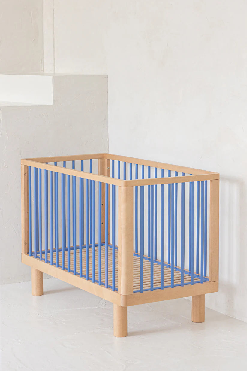 KARL & FRIC Ledikant Nox - Naturel met blauwe spijlen image 7