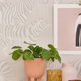 Majvillan Behang - Safari Stripes - Warm Grey image 4