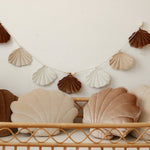 Fluwelen schelpkussen - cream pearl image 4