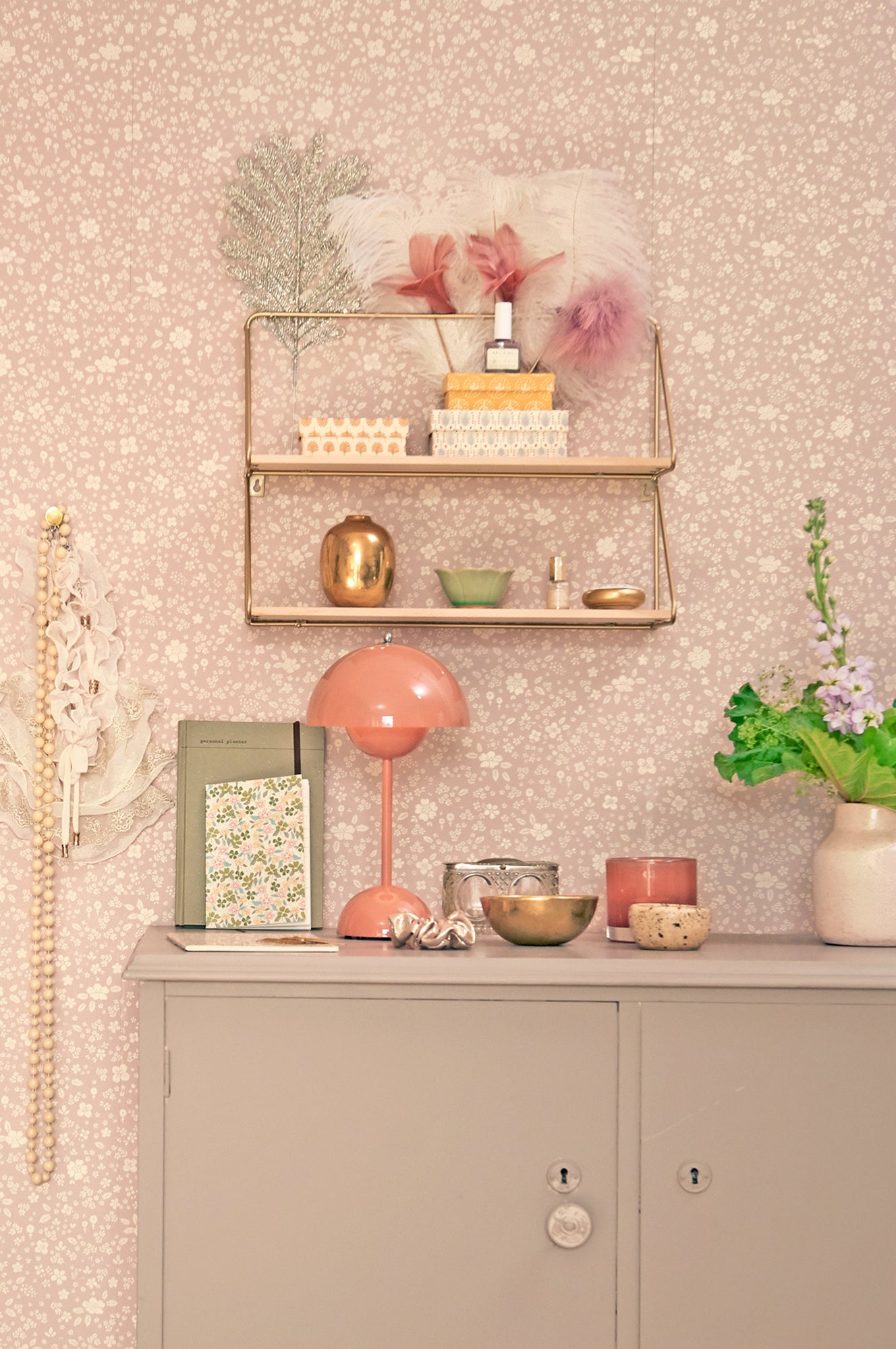 Majvillan Behang - Flora - Dreamy Lilac image 4