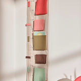 OYOY Living Design - Groeimeter Met Opbergvakken - Saga - Beige - Roze